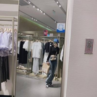 黑白模特