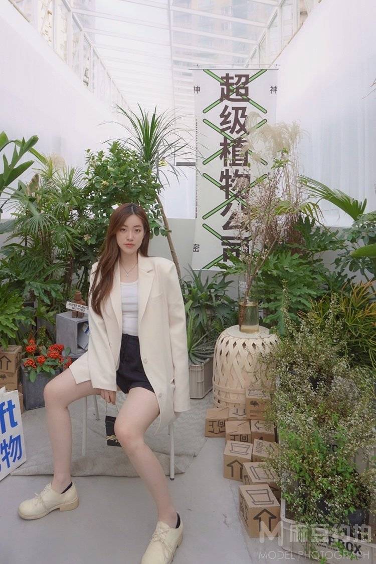 妆容模特