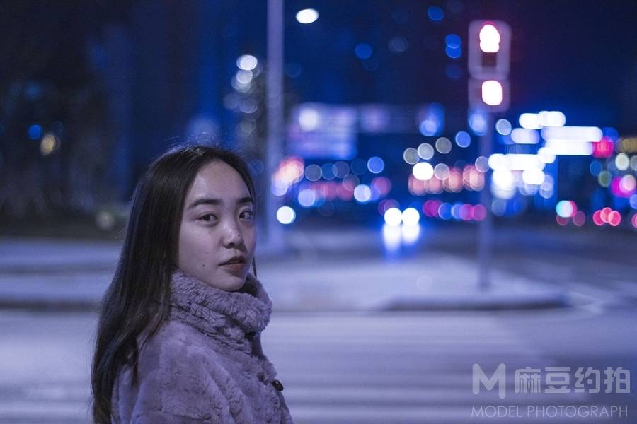 黑白模特