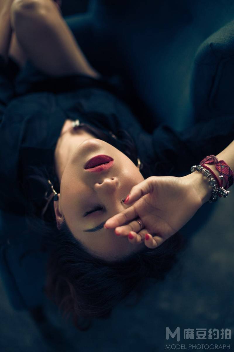 暗黑模特