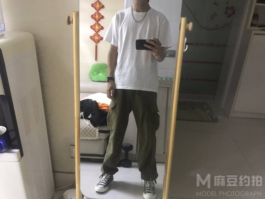 黑白模特