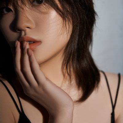 黑白模特