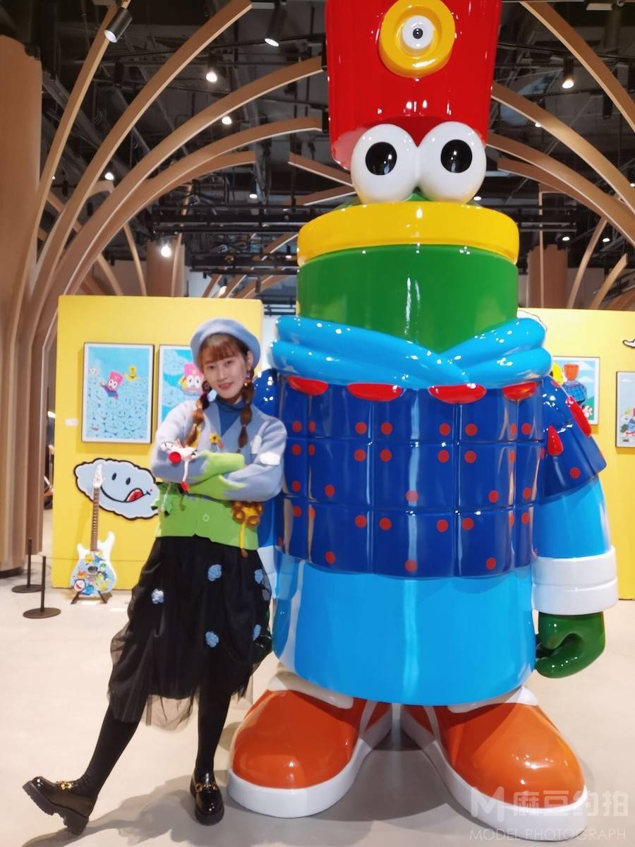 情绪模特
