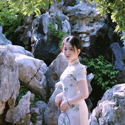 汉服模特