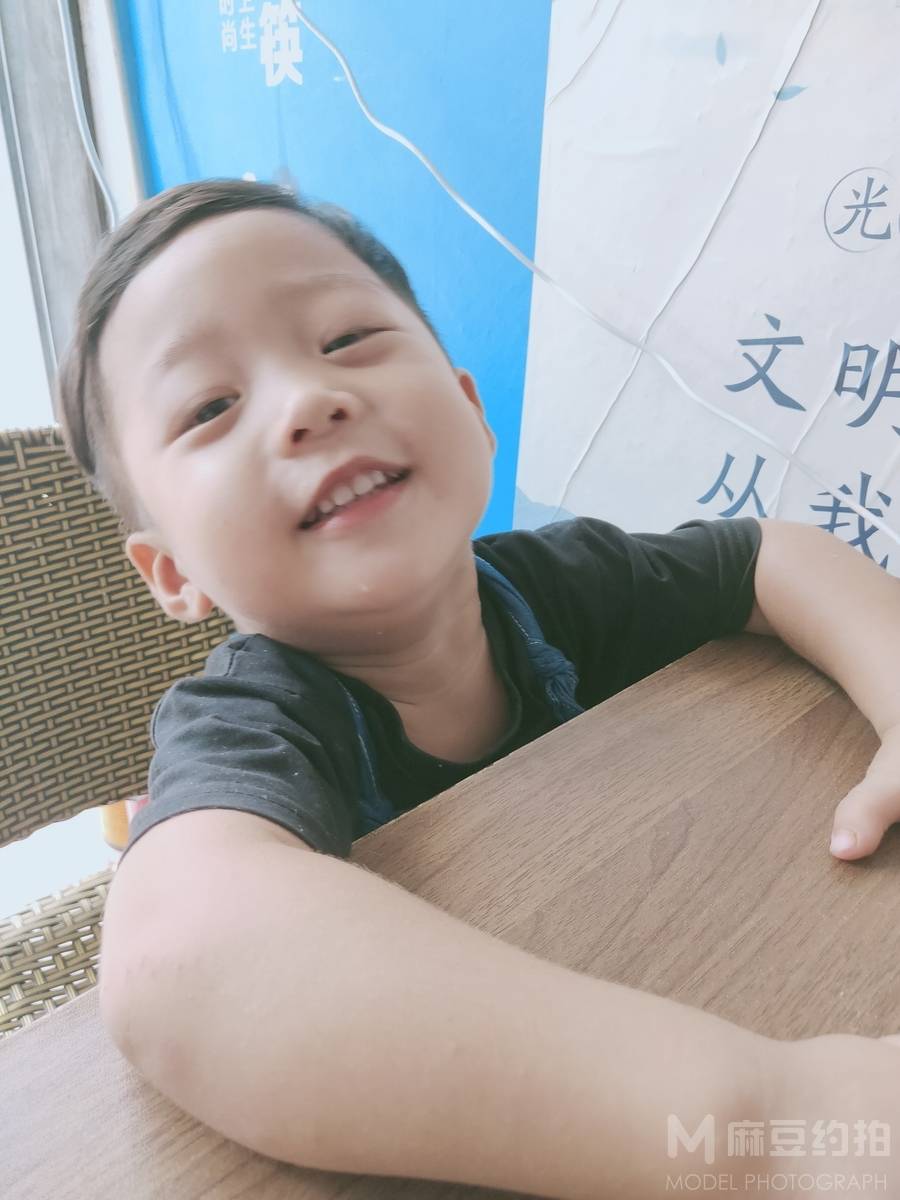 儿童摄影模特