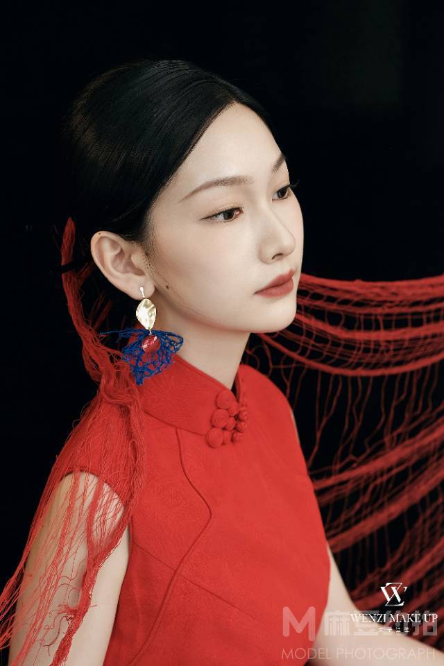妆容模特