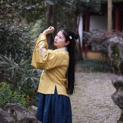 汉服模特