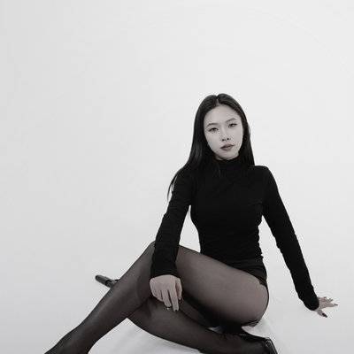 黑白模特