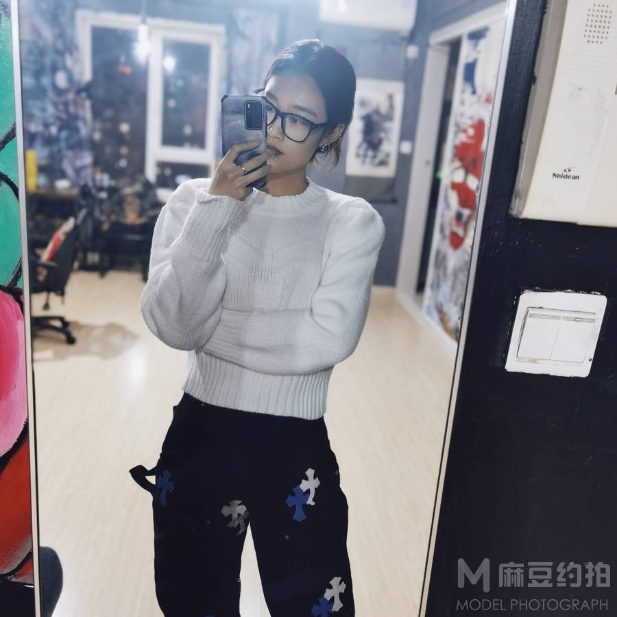 暗黑模特