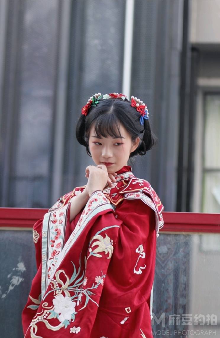 胶片模特