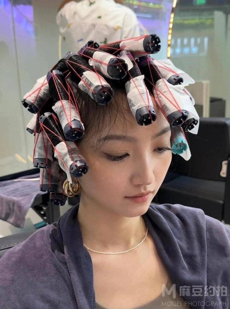 宝丽来模特