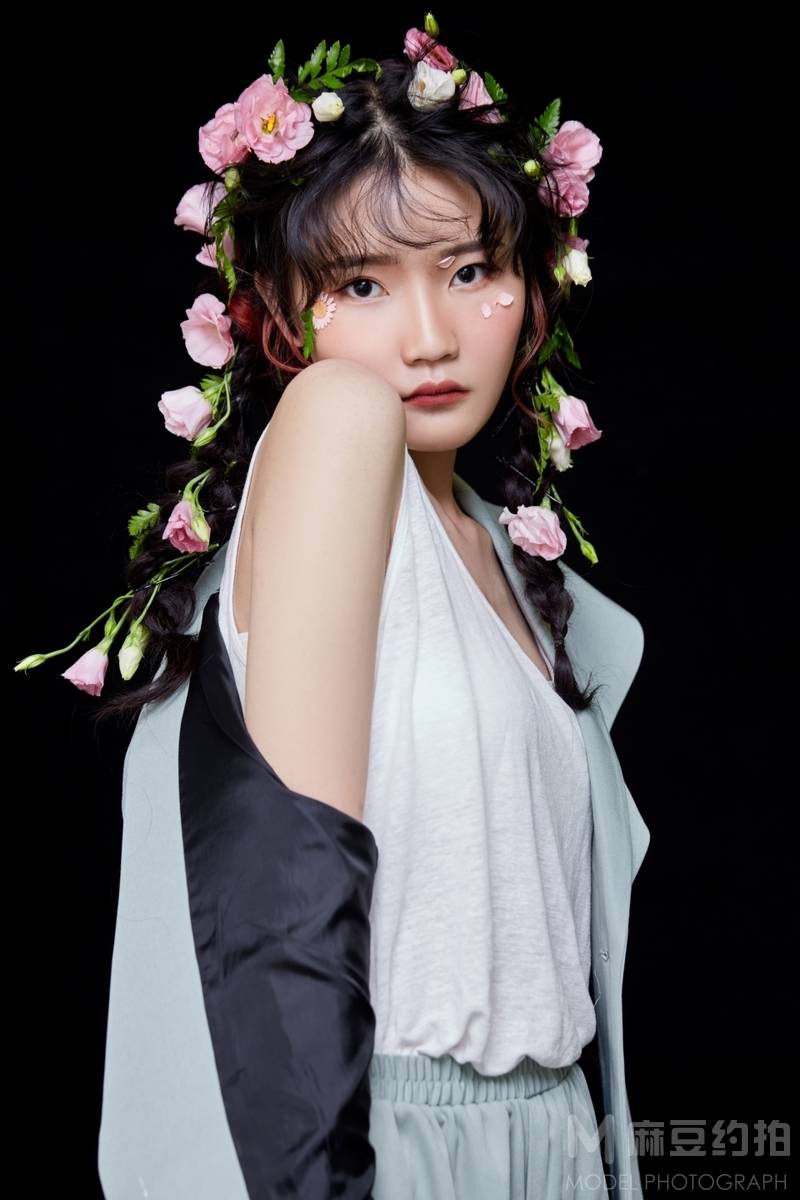 清新模特