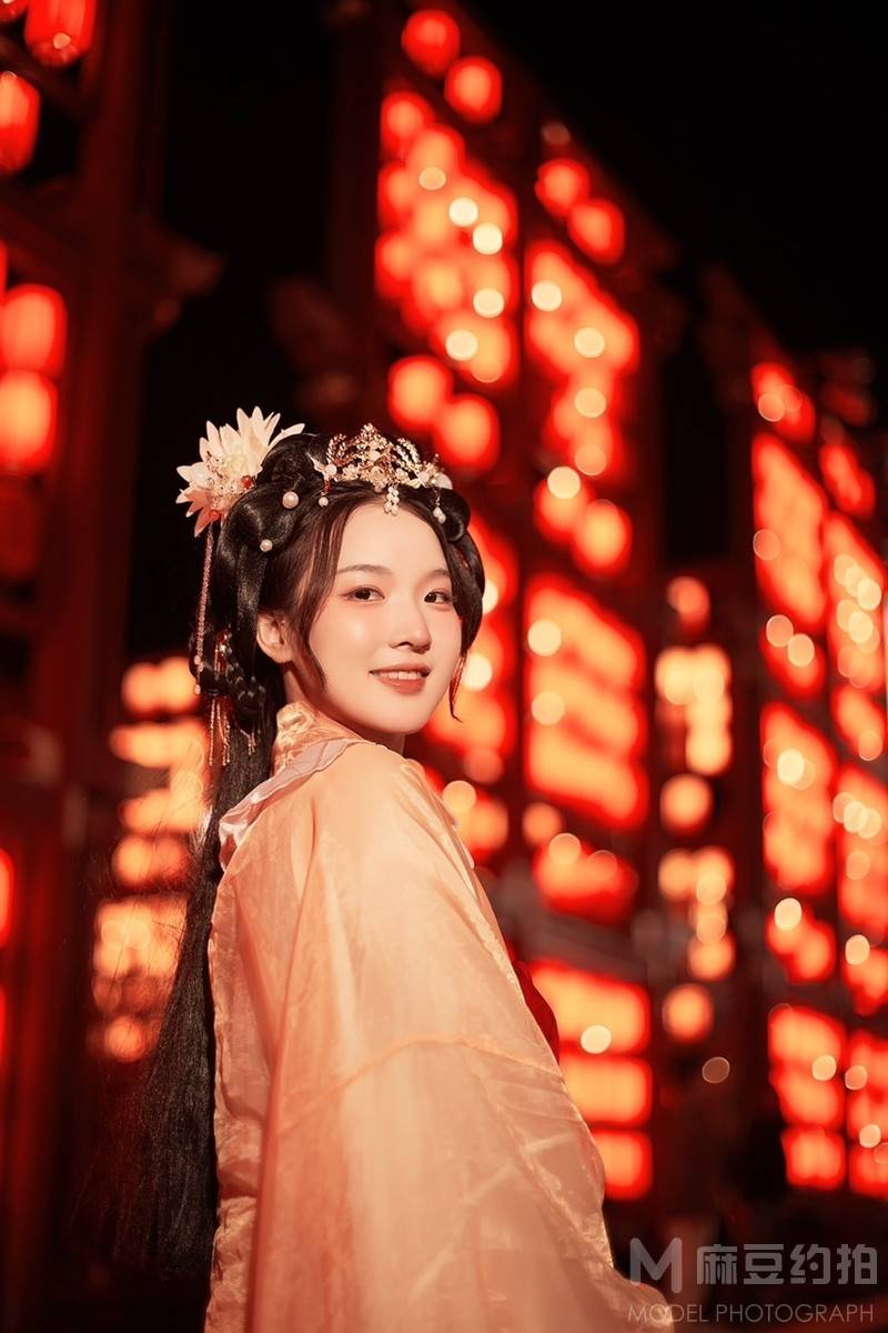 胶片模特