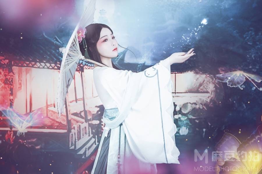 汉服模特