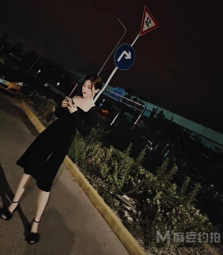 暗黑模特