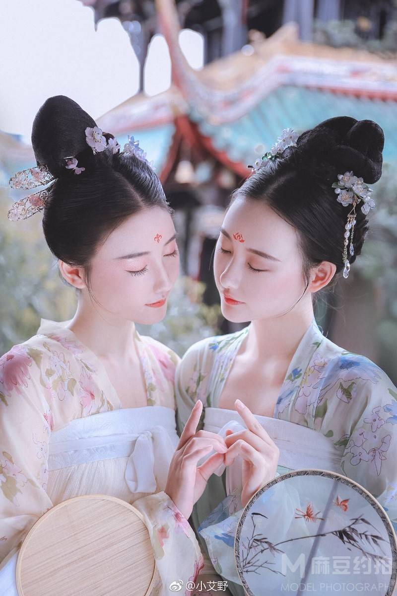 民国模特