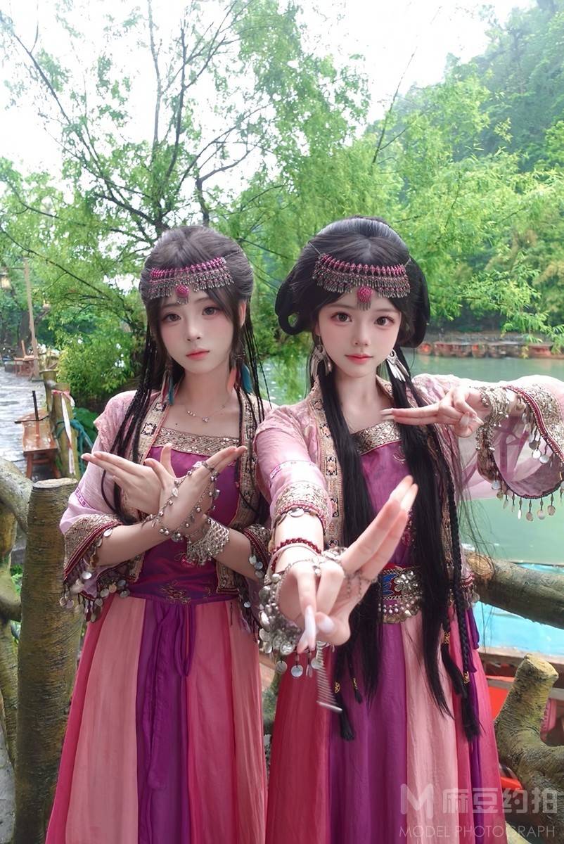 汉服模特