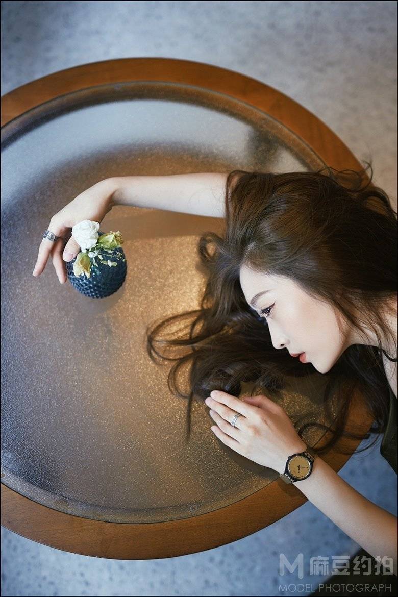 胶片模特