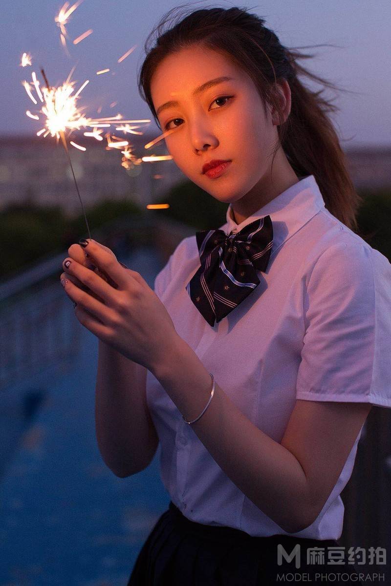 校园模特