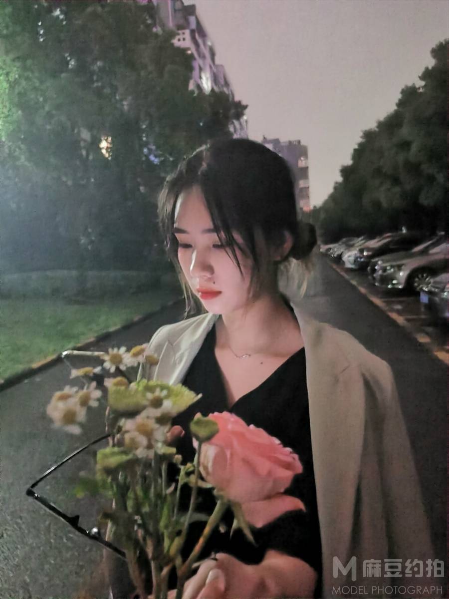 纪实模特