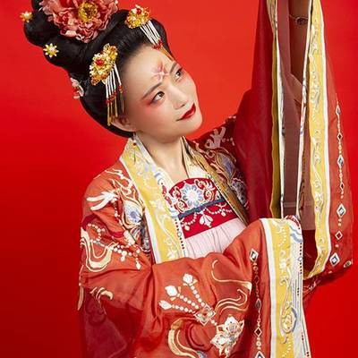 汉服模特