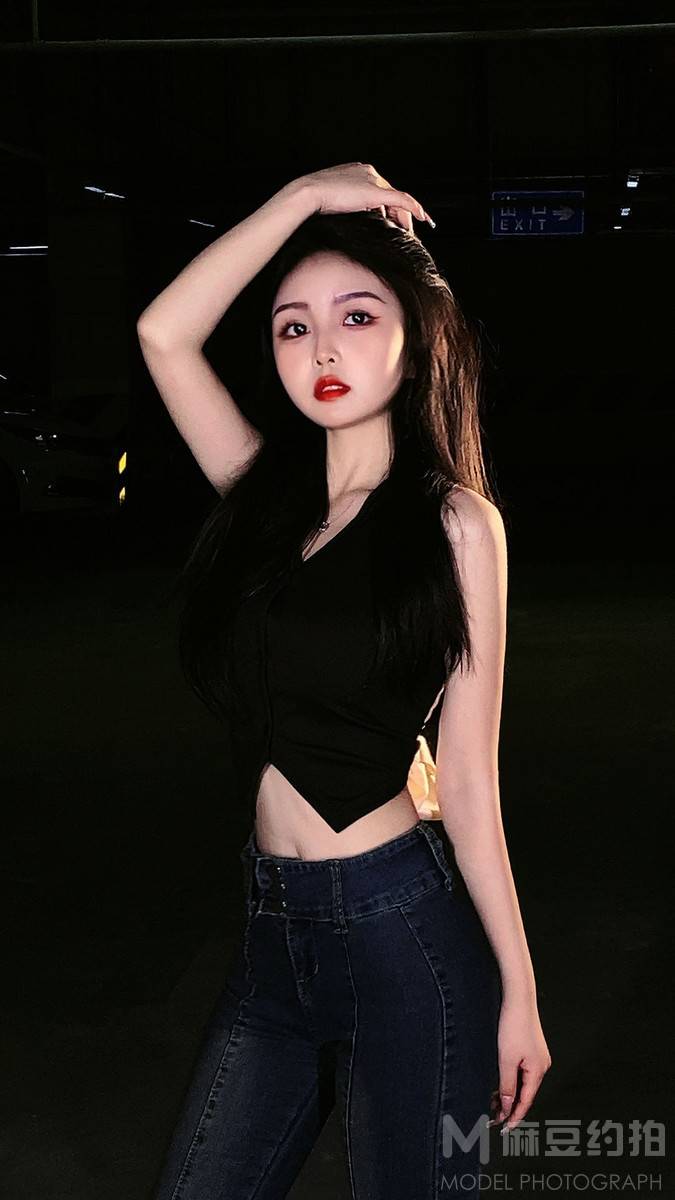 妆容模特