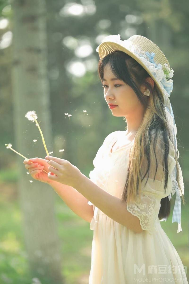 少女模特