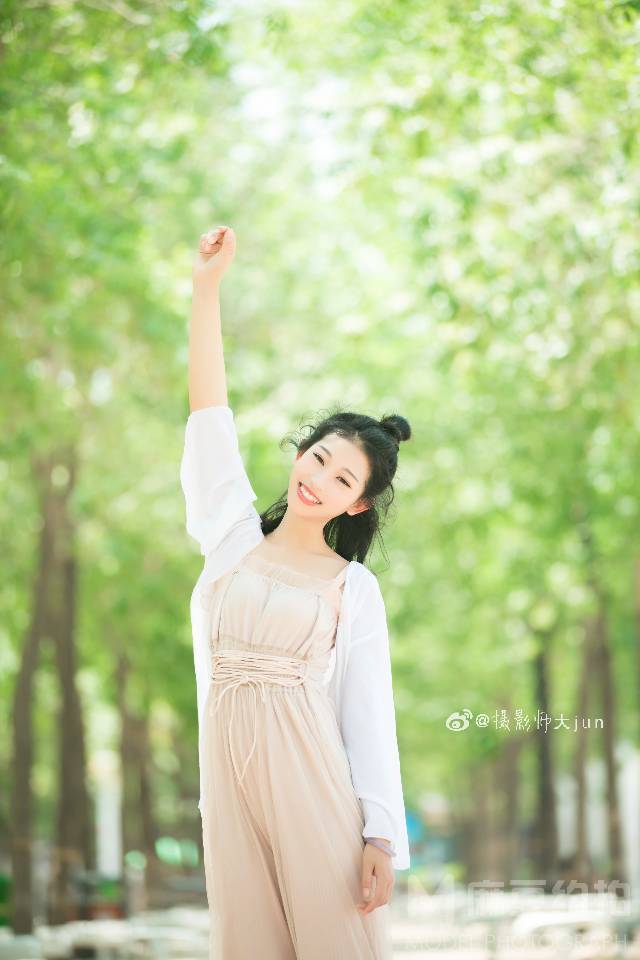 清新模特