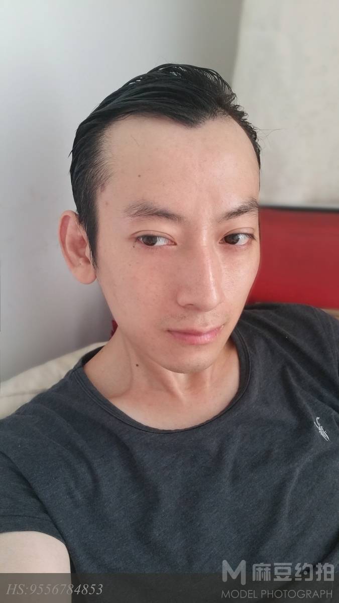 纪实模特