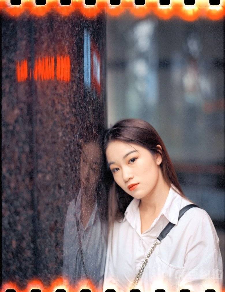 胶片模特