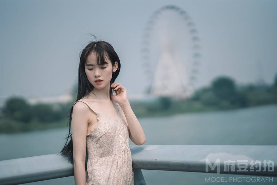 胶片模特