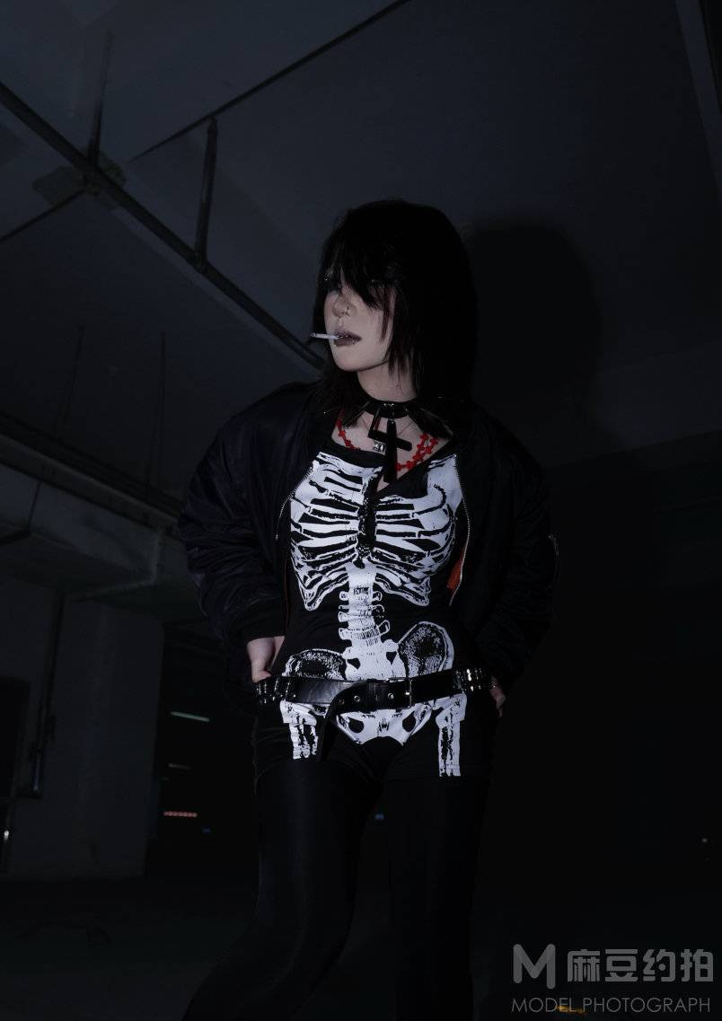 暗黑模特