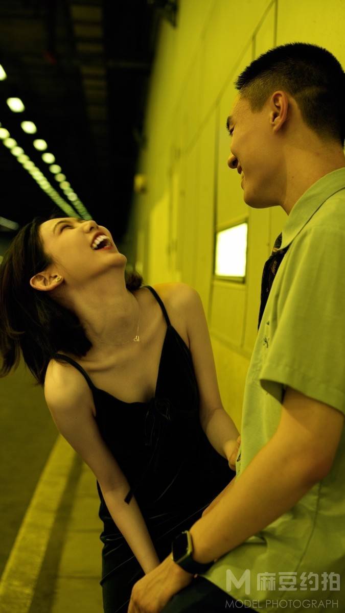 情侣模特