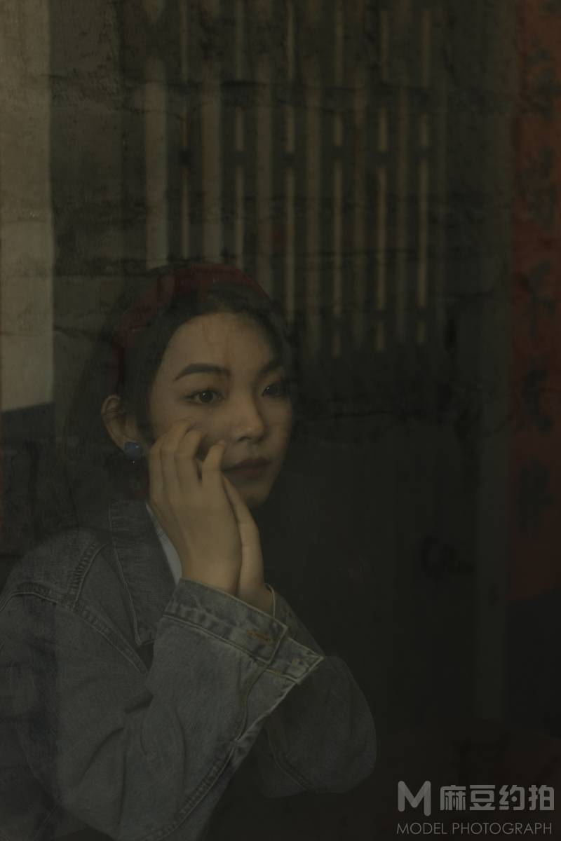 胶片模特