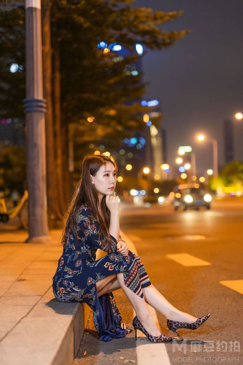 夜景模特