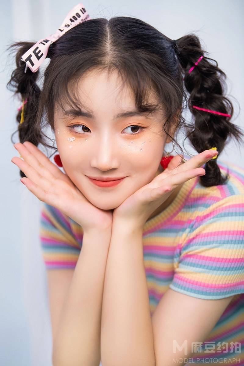 妆容模特