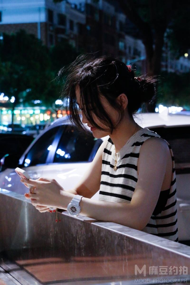 夜景模特