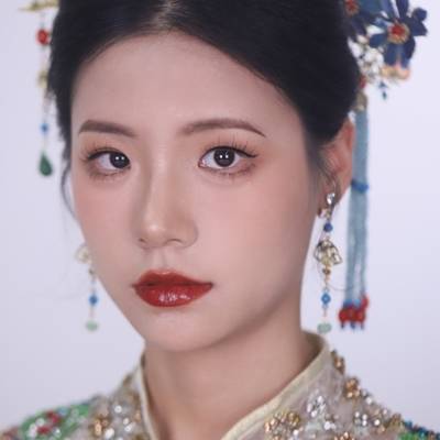 妆容模特