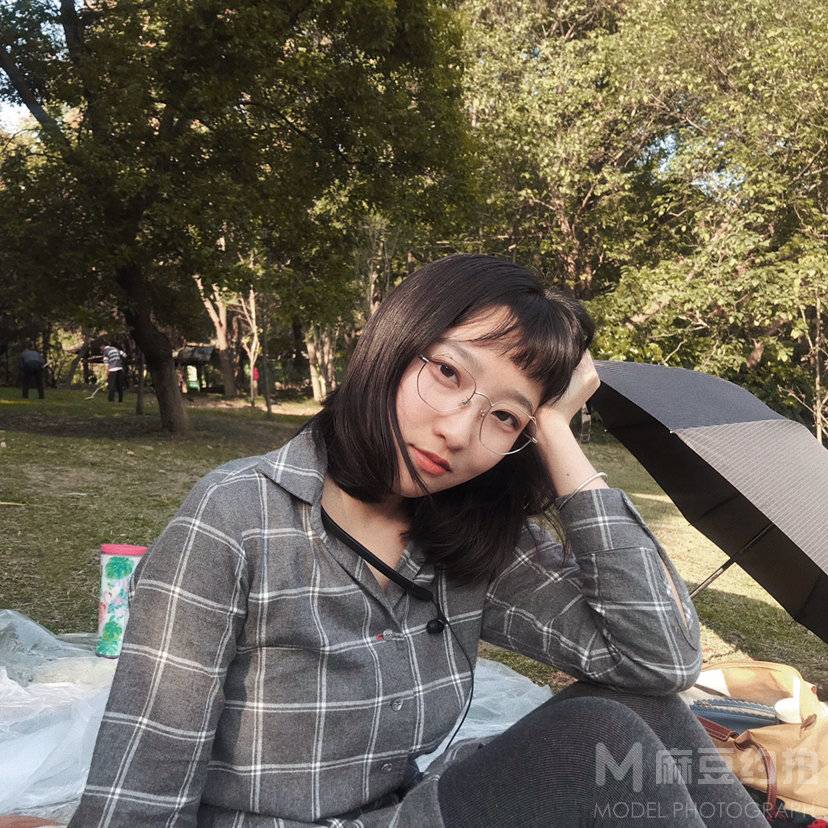 校园模特