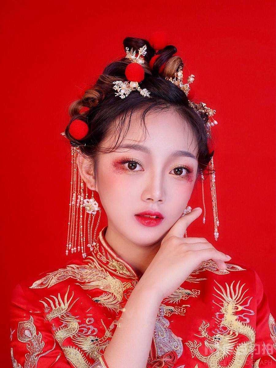 妆容模特