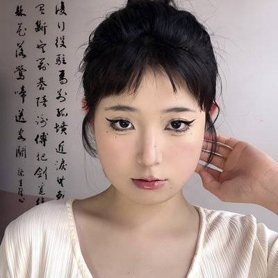 妆容模特