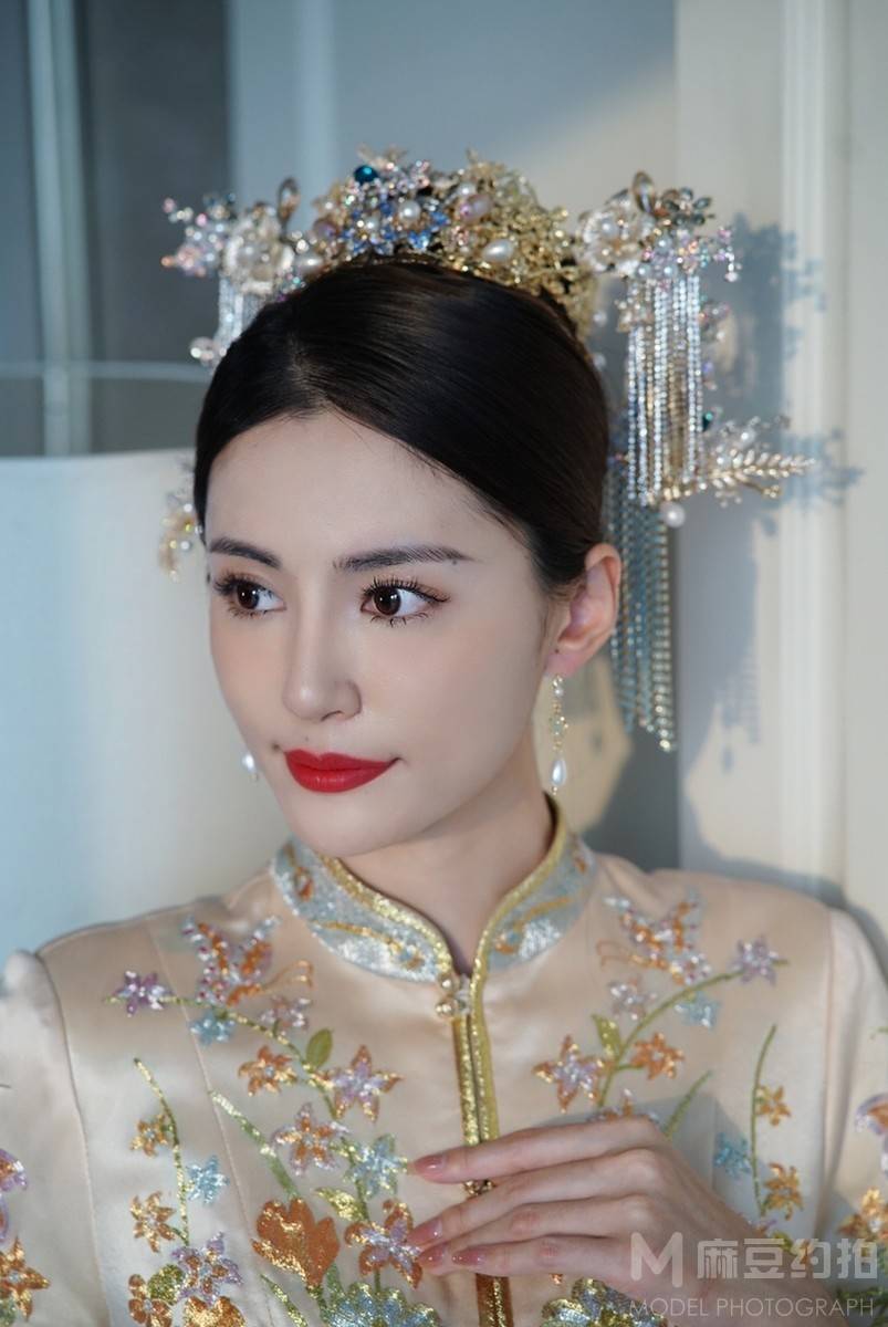 妆容模特