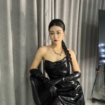 黑白模特