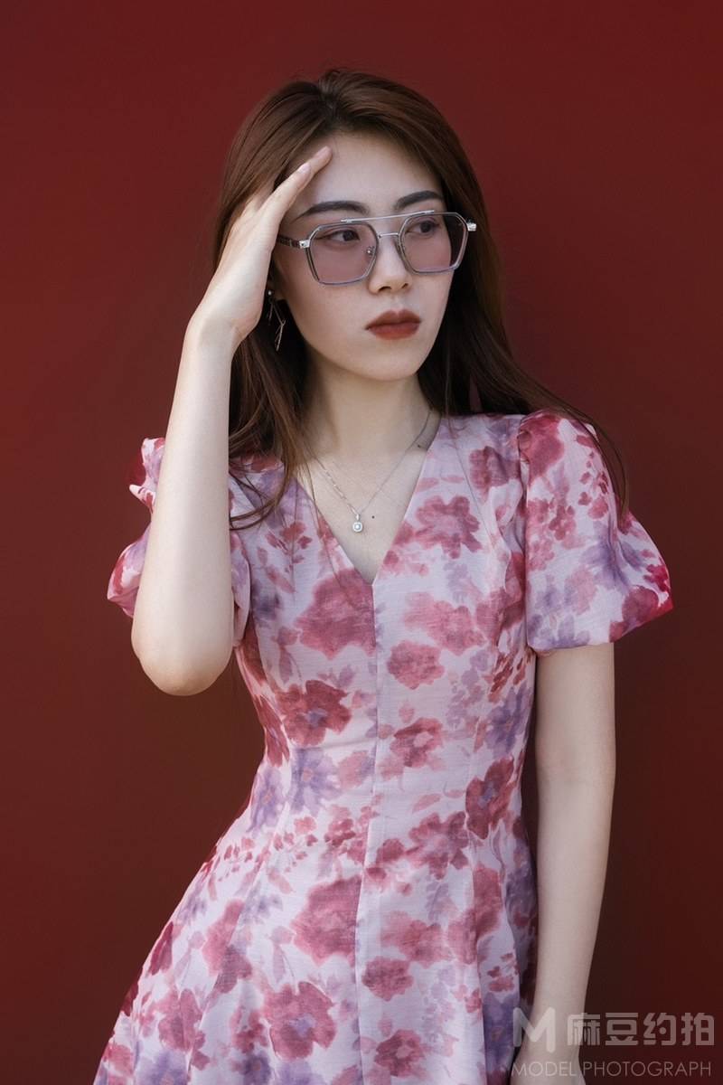 胶片模特
