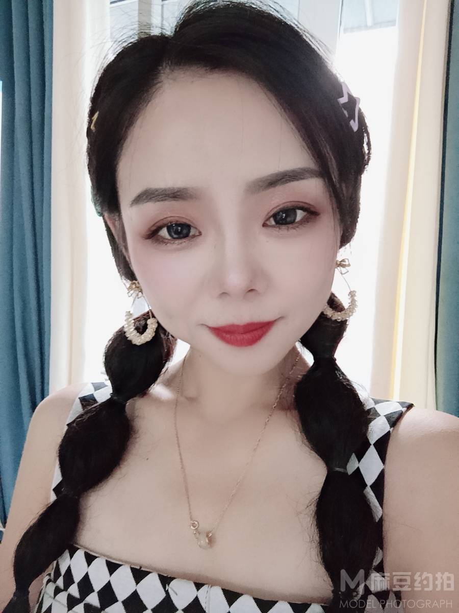 旗袍模特