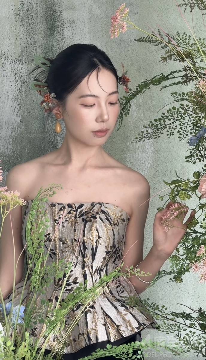 妆容模特