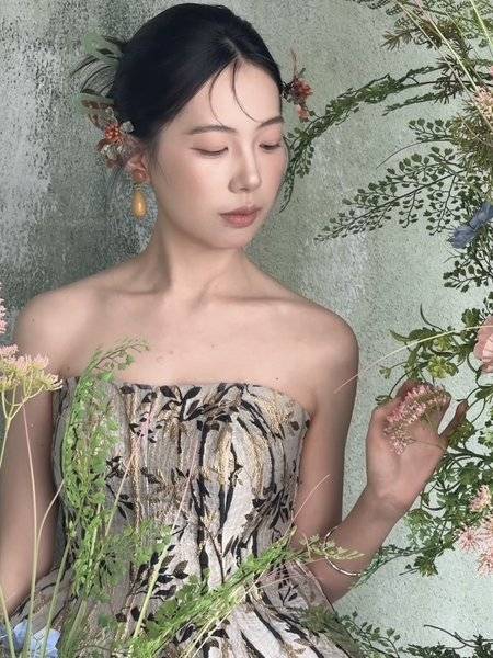 妆容模特