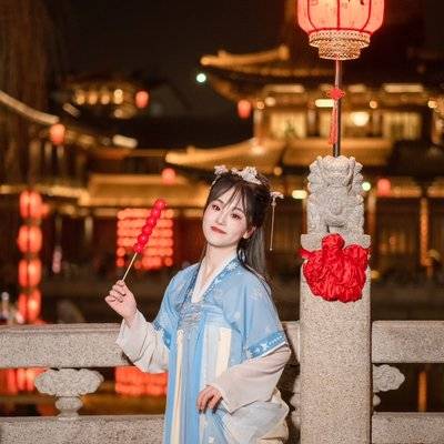 汉服模特