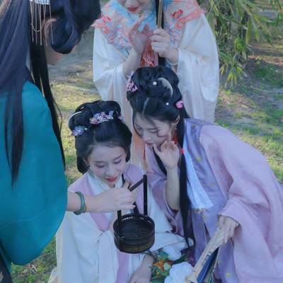 汉服模特