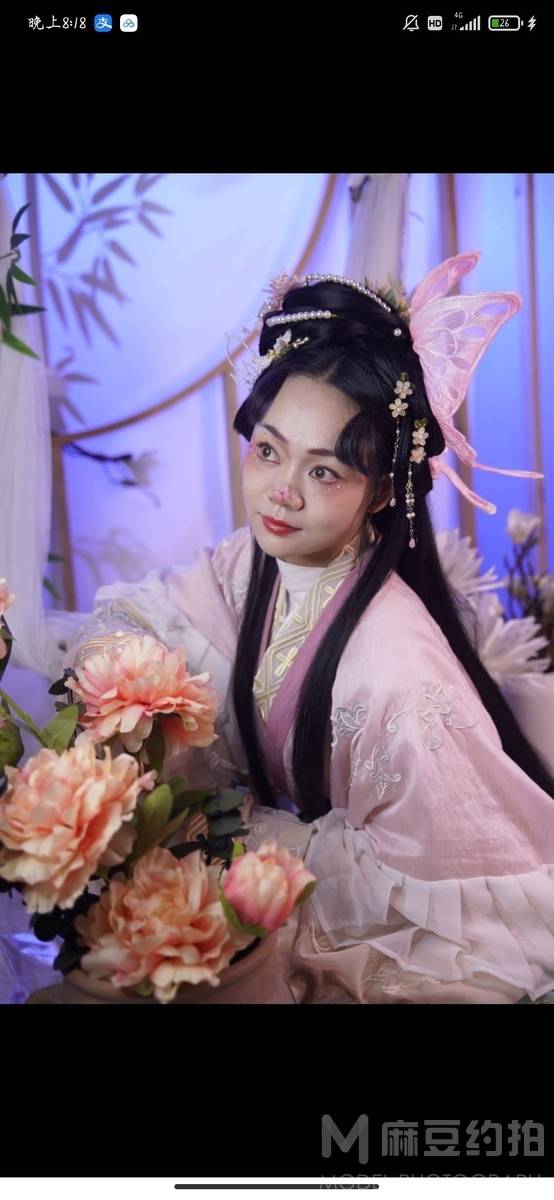 妆容模特